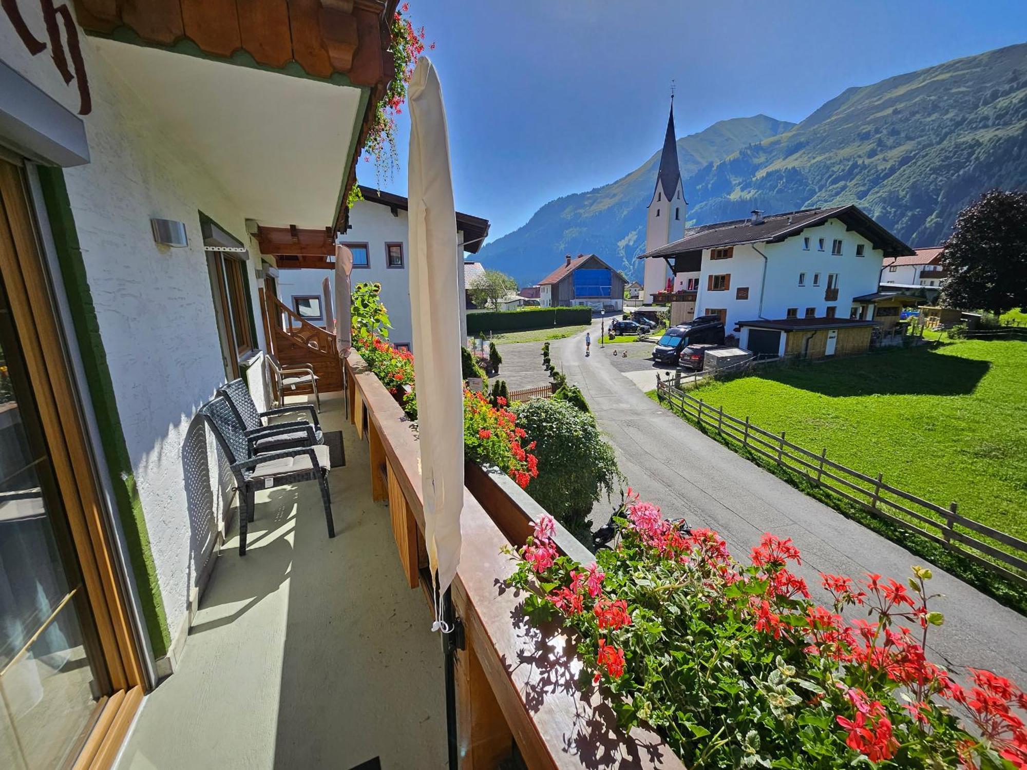Am Muehlbach - Ferienwohnungen Luttinger Bichlbach Exterior photo